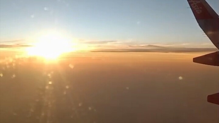 พระอาทิตย์กำลังขึ้นสวยมากก