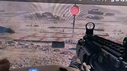 Khuyến nghị ai muốn chơi Call of Duty cổ điển thì phải xem cái màn hình lỗi này.