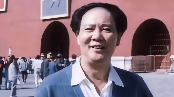 Kawan, masih ingatkah kalian dengan bapak yang meneriakkan "Hidup rakyat"?