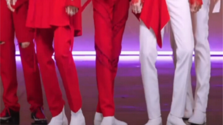Phantom dance relay, but all members are 2 meters