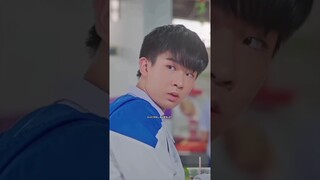 Why are you so Narak Burger 🥰💕❤️#hitbitelovetheseries #blseries #cuteguy #kingburger #thaibl