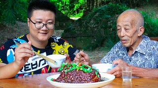 Countryside Recipe & Mukbang | Dual-Pepper Pork Knuckles