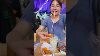 มีแต่ของอร่อย!!