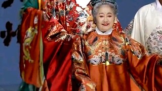 Trình diễn thời trang Hán phục! Đây là văn hóa truyền thống của chúng tôi, không thể học theo bằng c