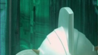 Bạn cho rằng cô ấy là thủ lĩnh tối cao của đảo Kaiji và là nữ thần sống miko. Trên thực tế, cô ấy cũ