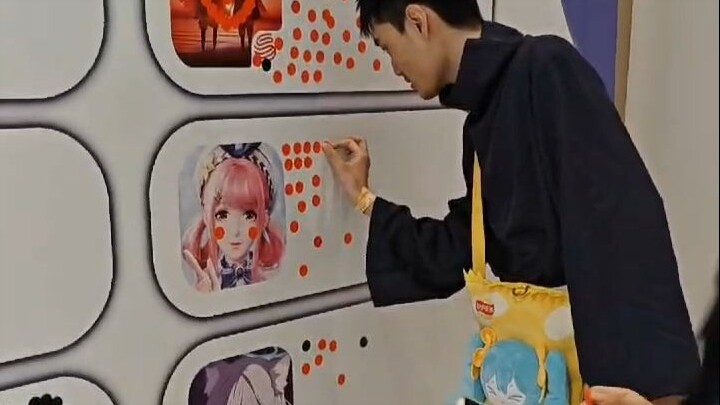 Đã dán bảng vàng cho Vô Hạn Nhiệt Nhiệt tại hội chợ anime, đừng nghi ngờ thành phần của túi chính nh