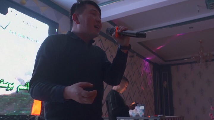 这个人，该不该火？