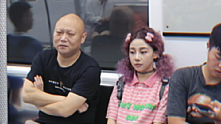 你别看有人长得凶，，，但其实，，可好欺负啦，，，，