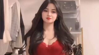 Cewek Ini Auranya Menenangkan Tapi Bahaya / She’s Calm, But Dangerous