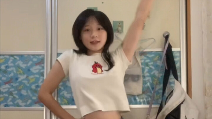 [Xiao Peijiu] A girl friend who looks a bit out of place