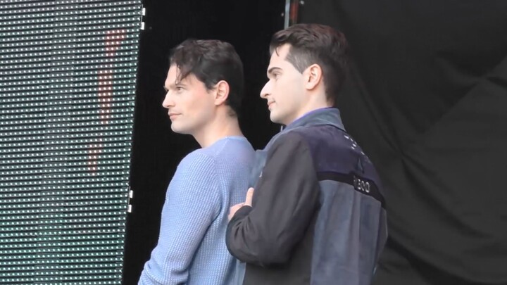 A must-see super-cute Bryan Dechart live moment: meeting Connor and Hank in real life!