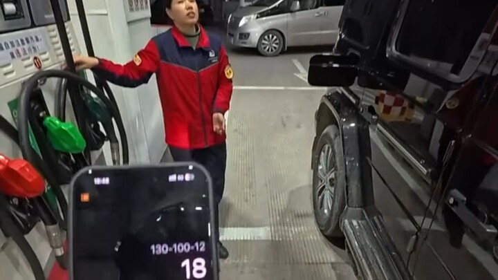 Đàn ông trưởng thành biết rõ thực lực của mình.