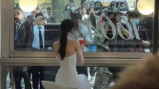 Chết tiệt! Con số này cũng đến mức khiến những người không phải là fan phải hét lên! ! ! Ahhhhhhhhh 