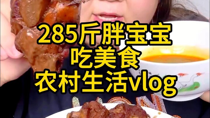 Selamat datang di vlog kuliner ukuran besar saya!