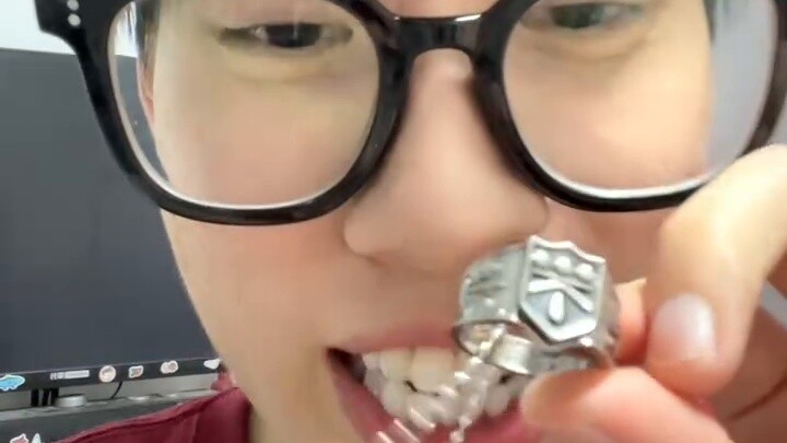 I declare that the most handsome Gu Zi has appeared!