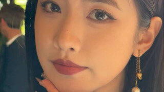 哥们你真怼脸拍啊