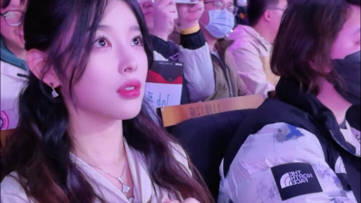 What’s it like to watch your husband play in the LPL live?!
