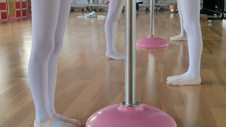 【Hồi ức và Hậu ký 38】Đẩy ngón chân lên trên