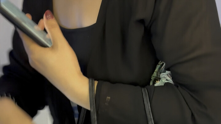 What to do if you meet an old fairy who cuts in line