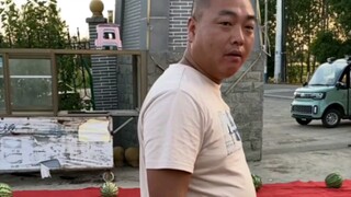 越不服气越要套，态度越差越要盘