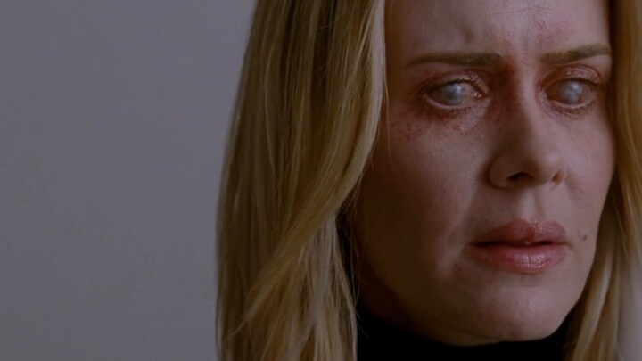 [American Horror Story จริงๆ แล้วตลกมาก]: Banana Sister ตาบอดและพูดไม่ได้