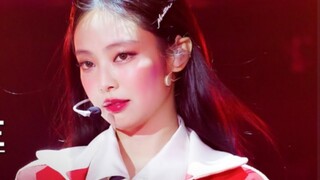 JENNIE Solo新曲Mantra首个竖屏直拍