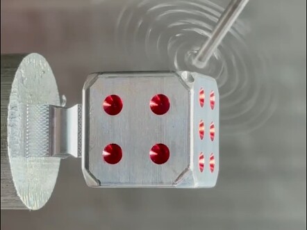 التصنيع باستخدام الحاسب الآلي للنرد