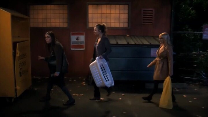 【TBBT】Bernadette: Penny has led us astray!!!