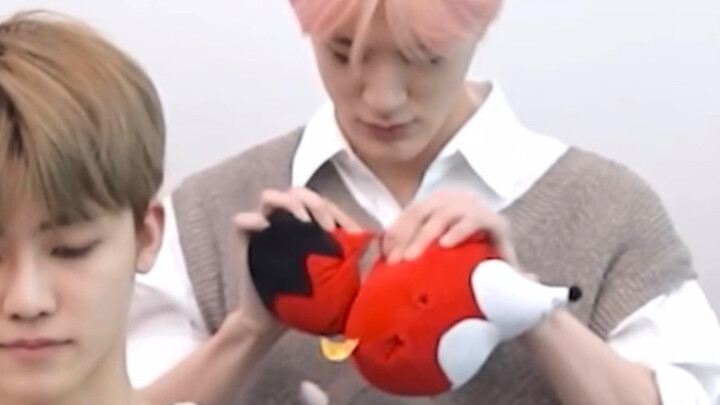 จิ้งจอก: รู้งี้ก็ปล่อยให้มันเน่าอยู่ในโรงงานดีกว่า