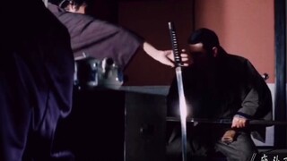 Người anh hùng mù Zatoichi, nguyên mẫu của Fujitora, sợ nhất bị ai đó đánh cắp bao kiếm của mình.