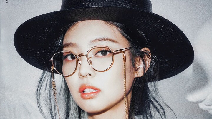 Jennie: Do you think my product endorsements are limited to Chanel? As a truly qualified spokesperso