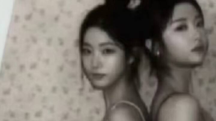 ศิลปินนักเรียนในค่ายยูทูบ | สาวหงส์ผู้เยือกเย็นและบริสุทธิ์ เมื่อหันกลับมามีเพียงรอยยิ้ม เยือกเย็นดั
