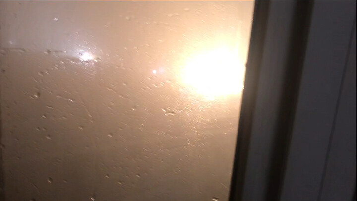 [Vlog] I happened to take a photo of the explosion downstairs (essence water video)