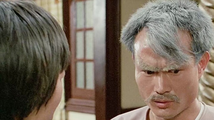 ฉันสามารถมองเห็นเงาของคุณในภาพยนตร์อยู่เสมอ แต่เมื่อมองย้อนกลับไป ฉันพบว่า Lin Dao Ren ของปีนั้นไม่ไ