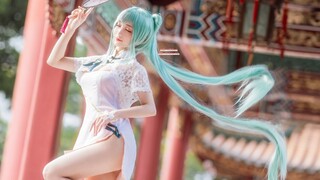 Cosplay sườn xám Hatsune "Đôi mắt thanh xuân một mảnh xuân" xuất hiện @思良poi