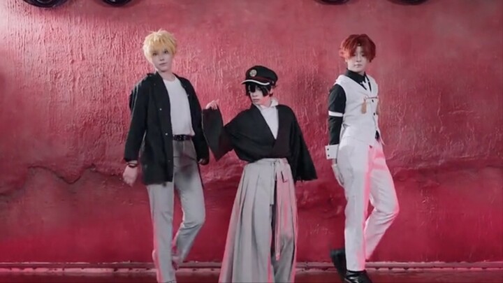 Dance pelayan bangsawan
