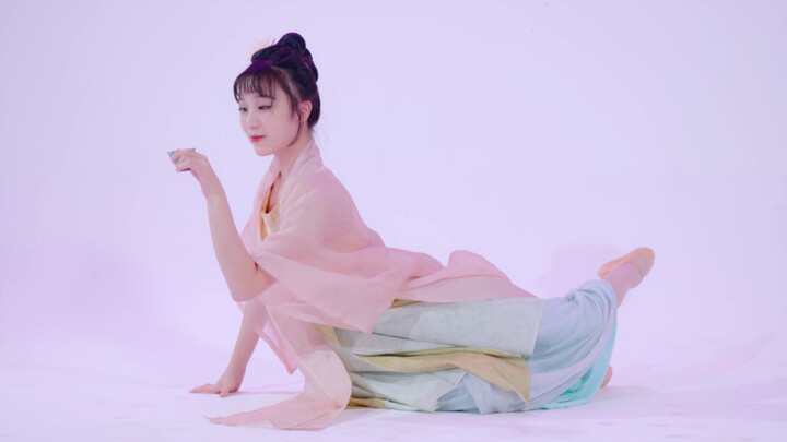 Are you there? Yi An is asking you to go boating and have some wine. [Deep in the Lotus Flower]