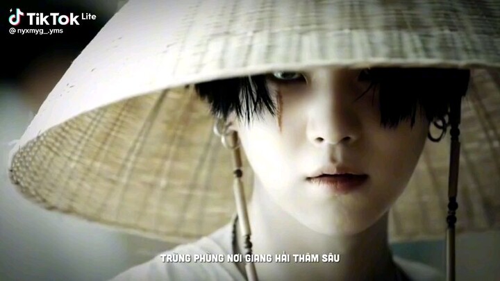 các bn có nhớngười này là ai không