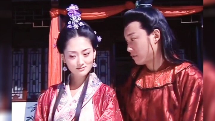 Setting their public personas aside, these two are pretty funny.