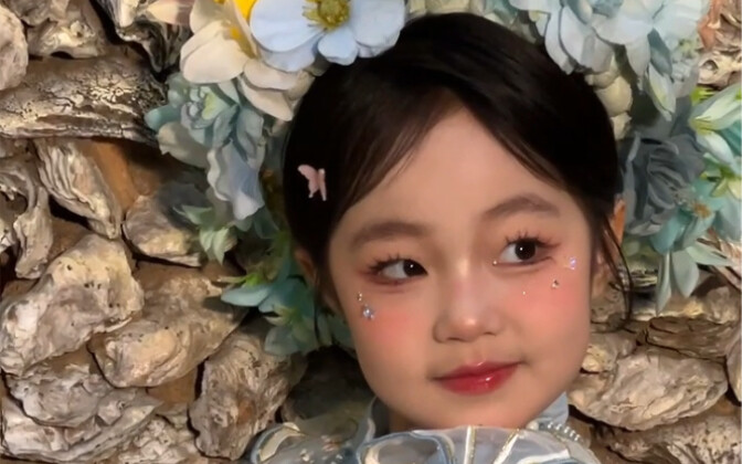 Bringing My Daughter to Quanzhou for a Major Hair Ornament Makeover!