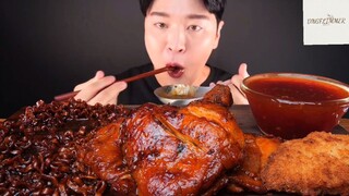 Mukbang đùi gà và mì tương đen p3 #anngon
