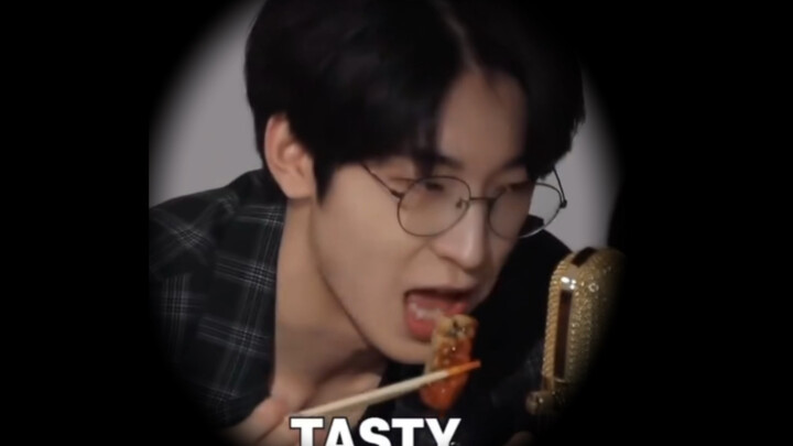 [All Wonwoo] Why Is Wonwoo Like That?