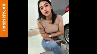 DISURUH MILIH MAU PILIH YANG MANA