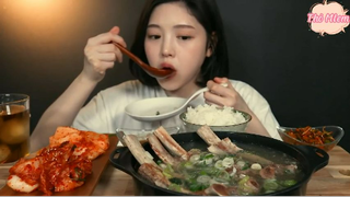 Canh sườn bò nóng hổi vừa thổi vừa ăn kèm kim chi 2 #anngonmoingay