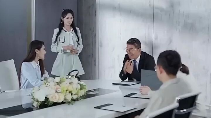 [FULL SUB INDO] “TERBARU” Untuk 200 ribu, aku menikah cepat, tidak terduga dia presiden yang lari se