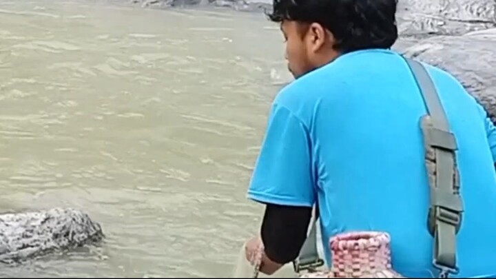 cast netting in Nepal |