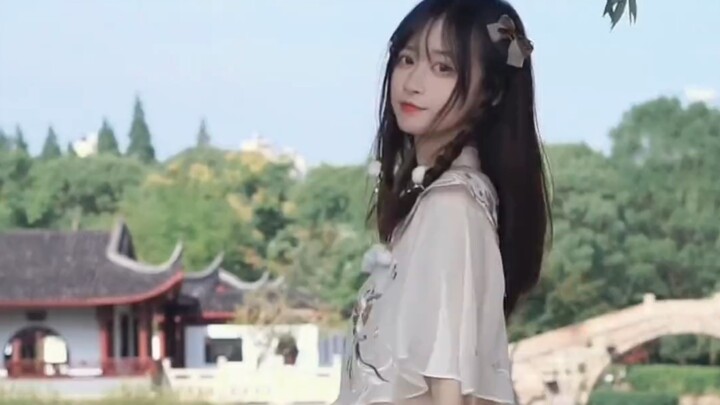 "This is what a top-tier youthful girl's face looks like."