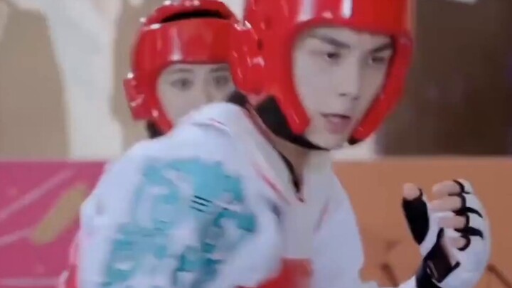 "สาวพายุหมุน": ฟ่านเสี่ยวหยิงตลกมาก ฉันเอาชนะเธอไม่ได้ แต่ฉันซ่อนตัวจากเธอไม่ได้!