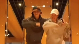明浩和明浩麻麻跳舞真的好可爱，不愧是母子，真的好像呀！