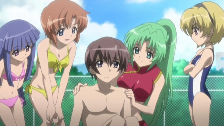 Keiichi's little sea dog swings for ten minutes of pure enjoyment